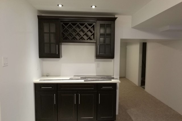 Shaker white Reno, Mocha Bar in Basement (special order)